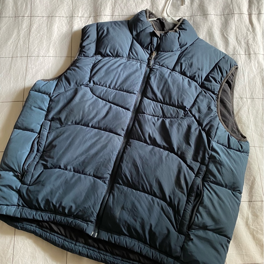 REI Men’s Puffer Vest